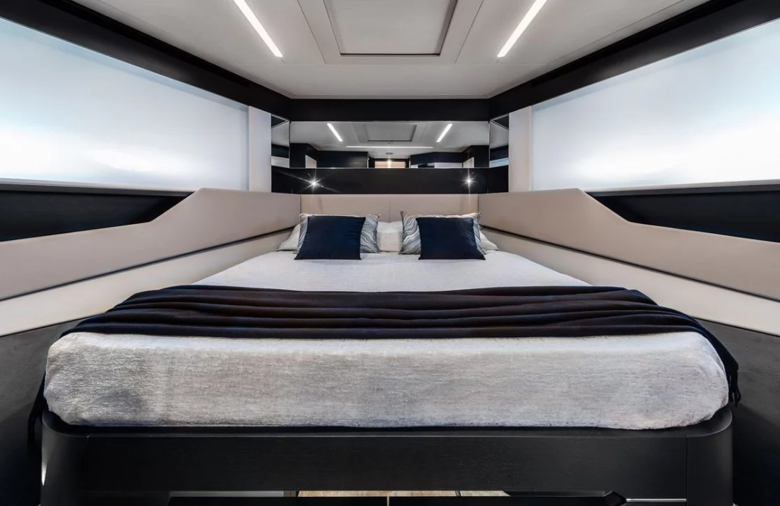 An image of Cherry yacht