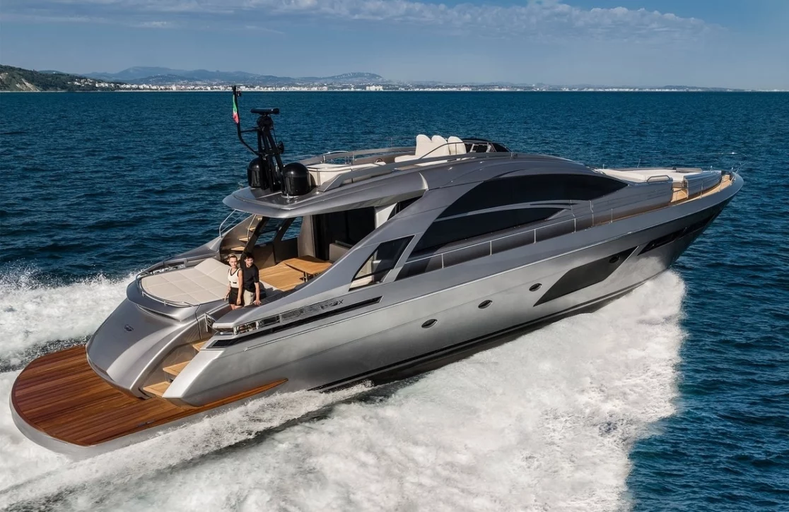 An image of Cherry yacht