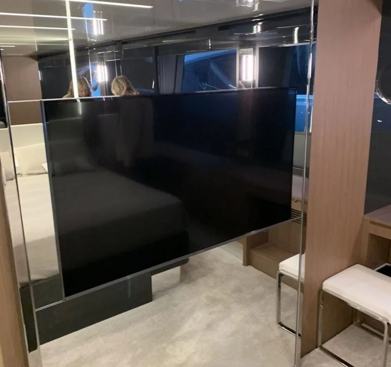 An image of Chiluce yacht