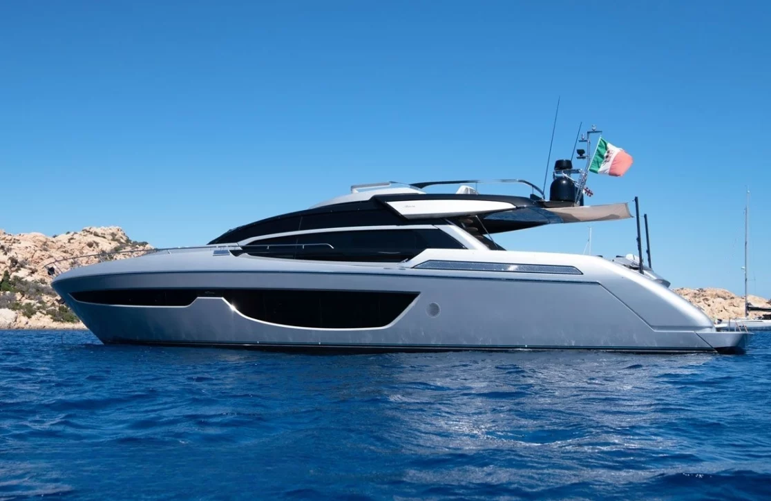 An image of Chiluce yacht