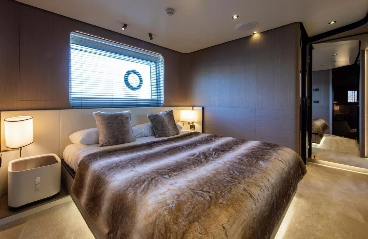 A preview of interior Bedroom cabin