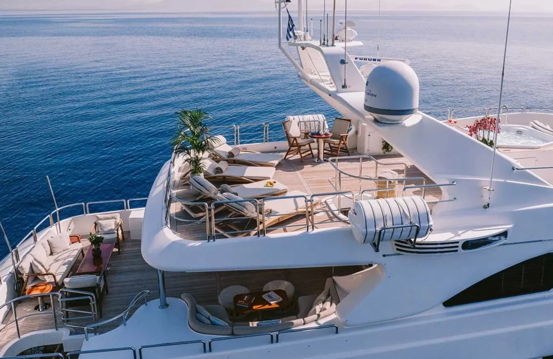 An image of Oak yacht