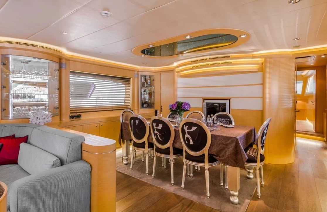 An image of Conte Alberti yacht