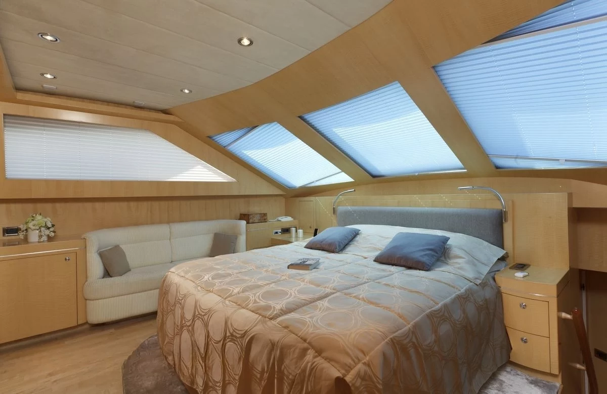 A preview of interior Bedroom cabin