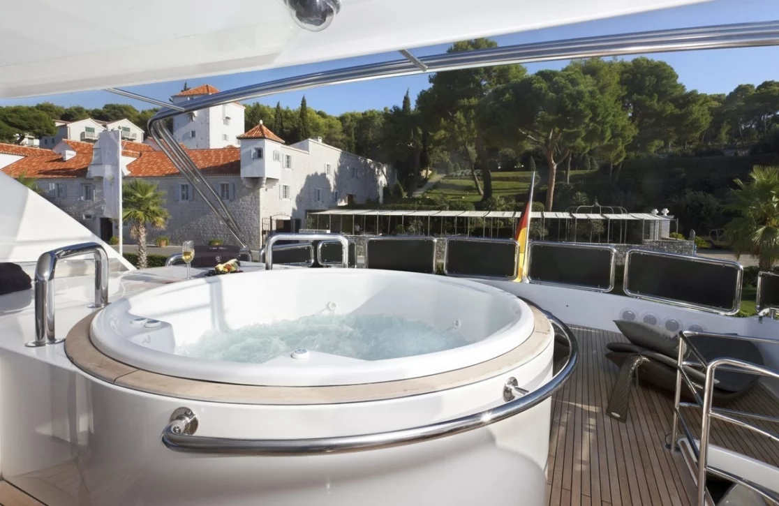 An image of Conte Alberti yacht