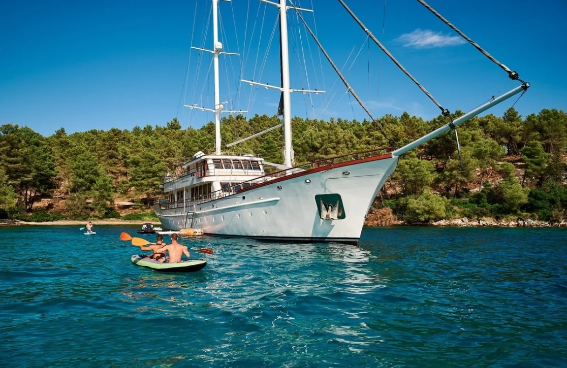 An image of Corsario yacht