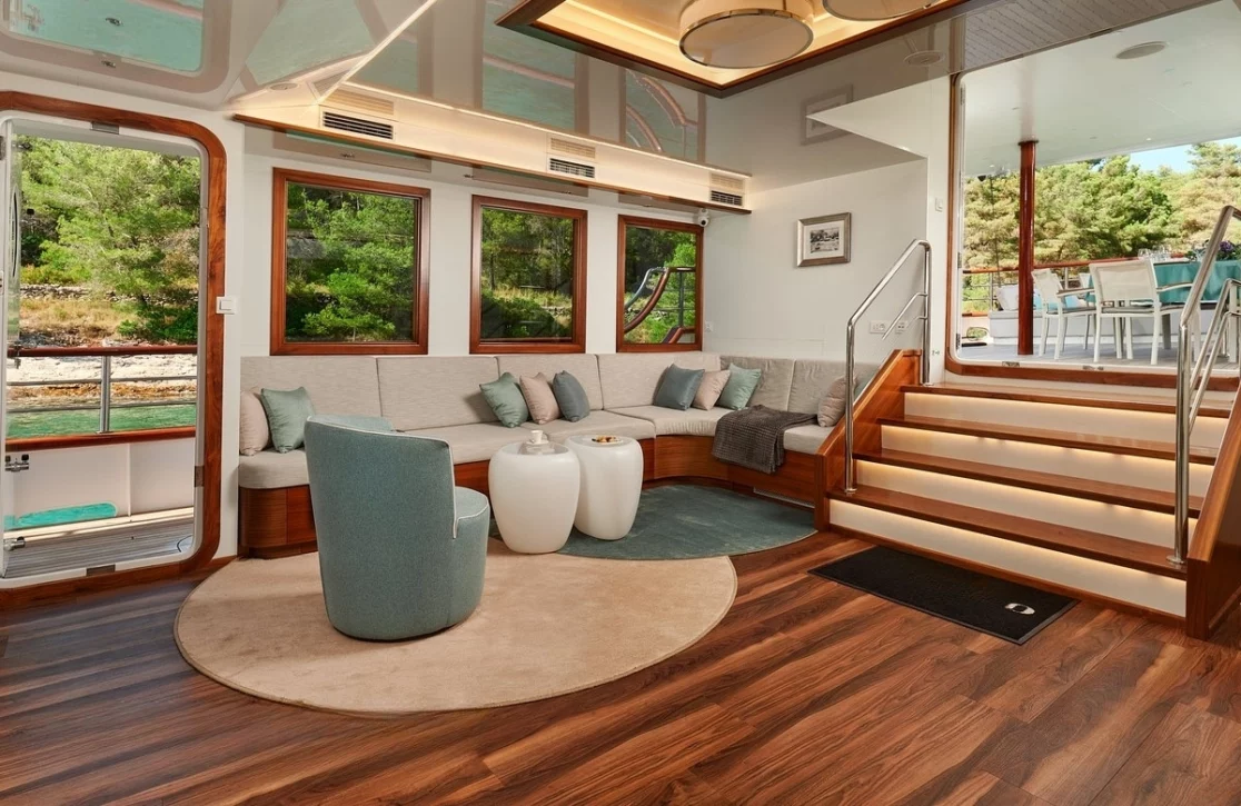 An image of Corsario yacht