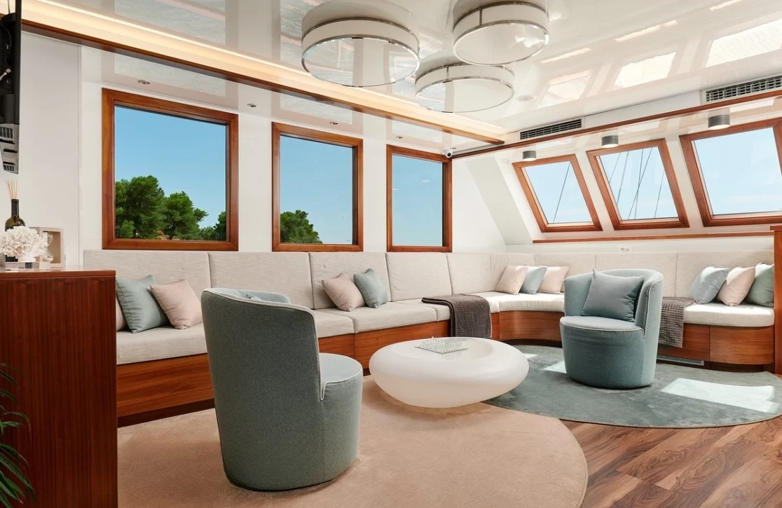 An image of Corsario yacht