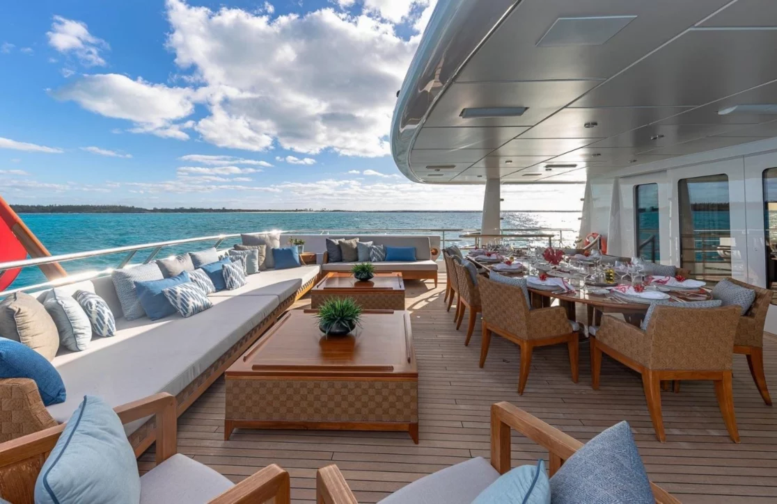 An image of Lind yacht