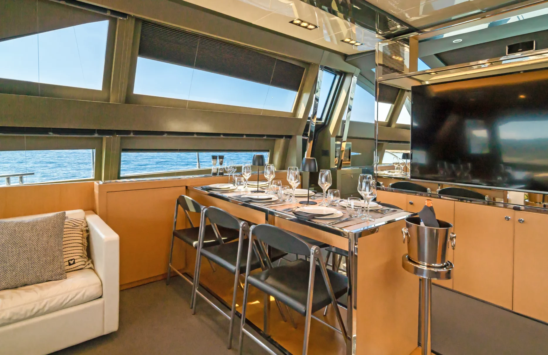A preview of interior Dining