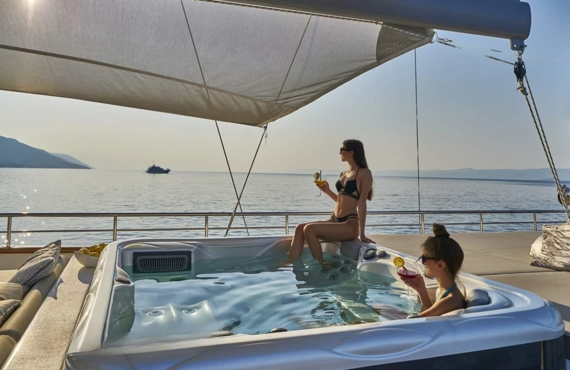 An image of Dalmatino yacht