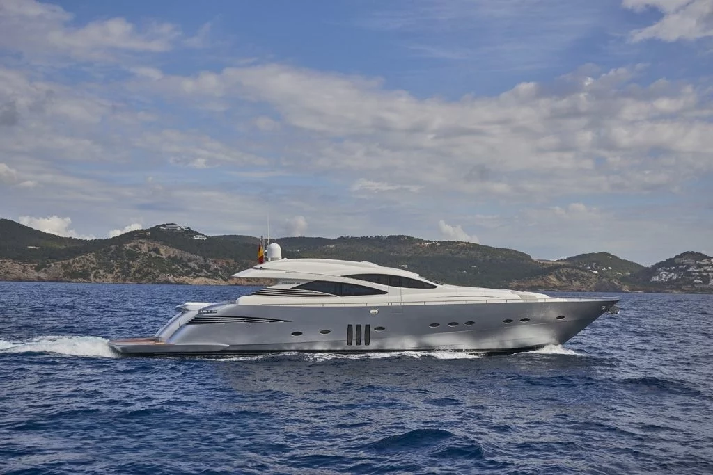 An image of Danzas yacht