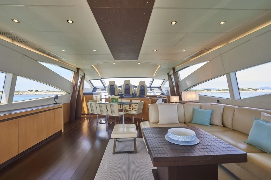 An image of Danzas yacht