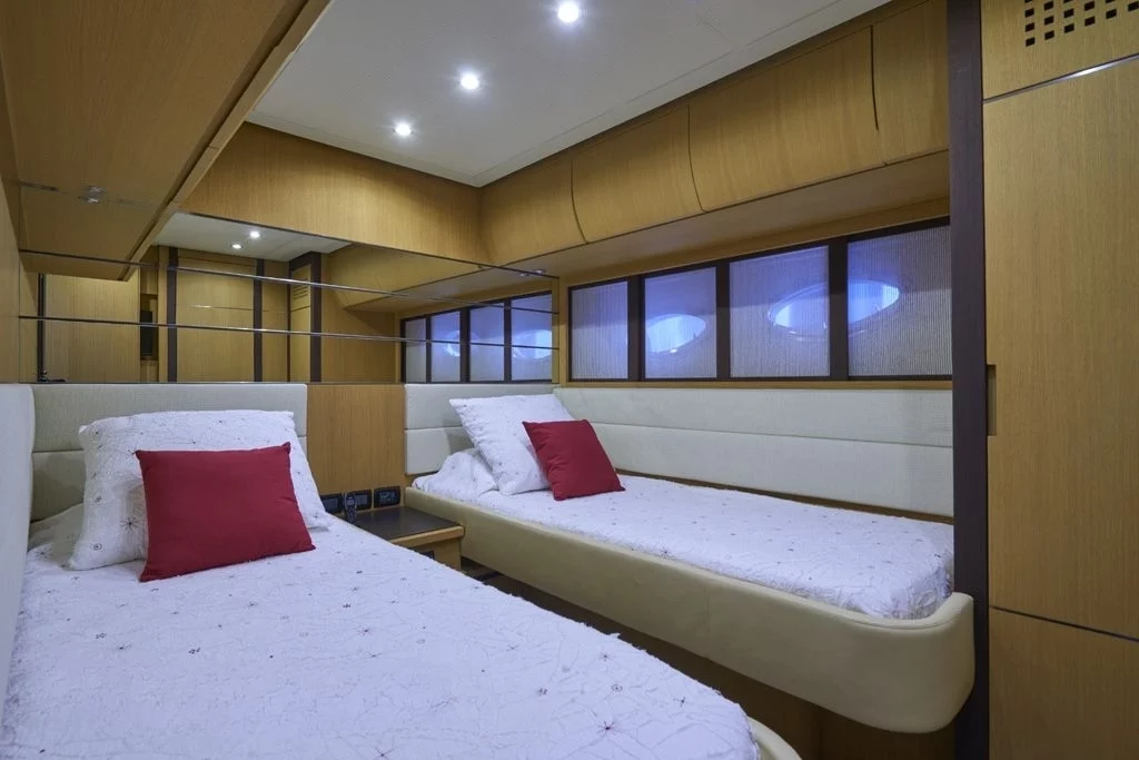 An image of Danzas yacht