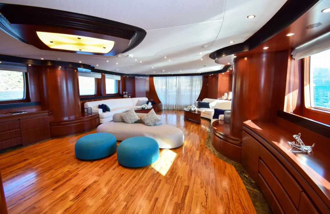 An image of Holiday yacht