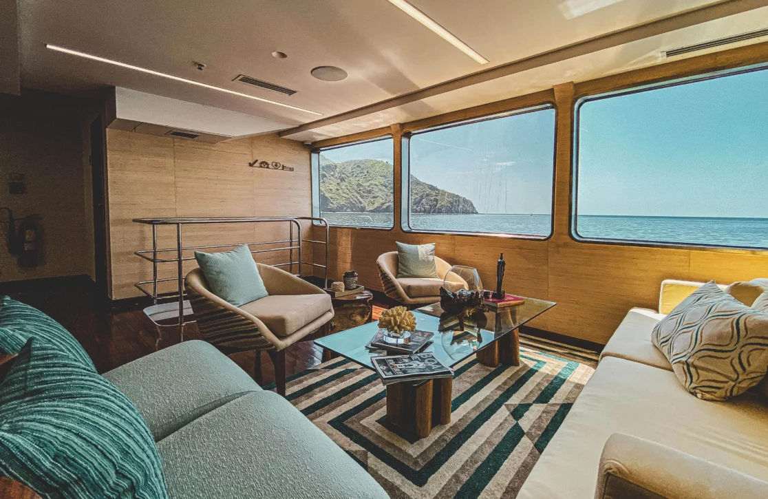 An image of Kontiki yacht