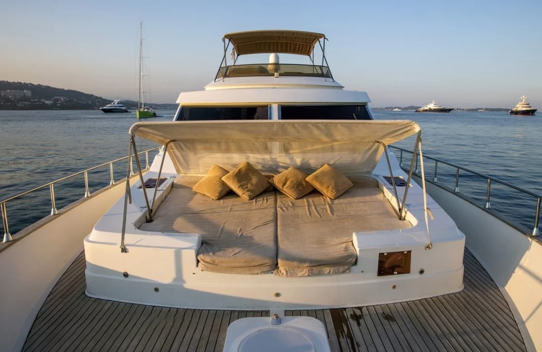 An image of Diams yacht
