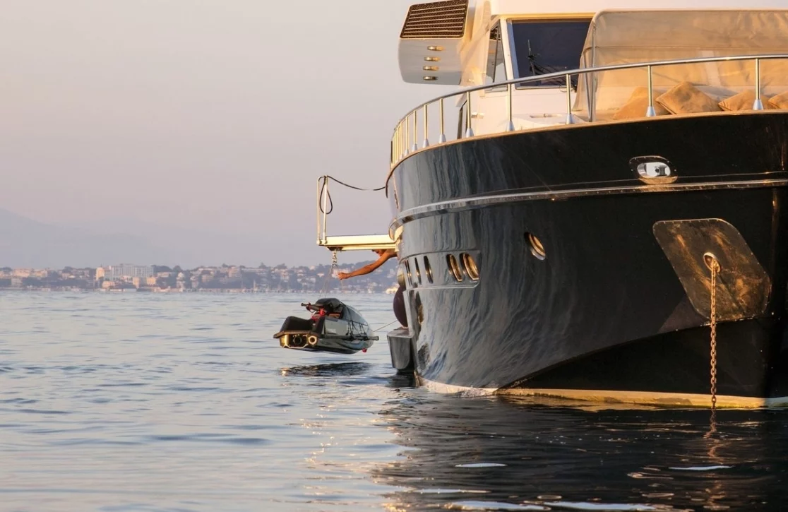 An image of Diams yacht