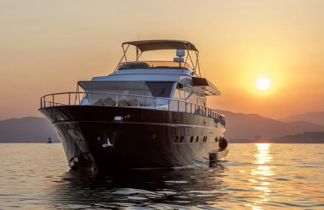 An image of Diams yacht