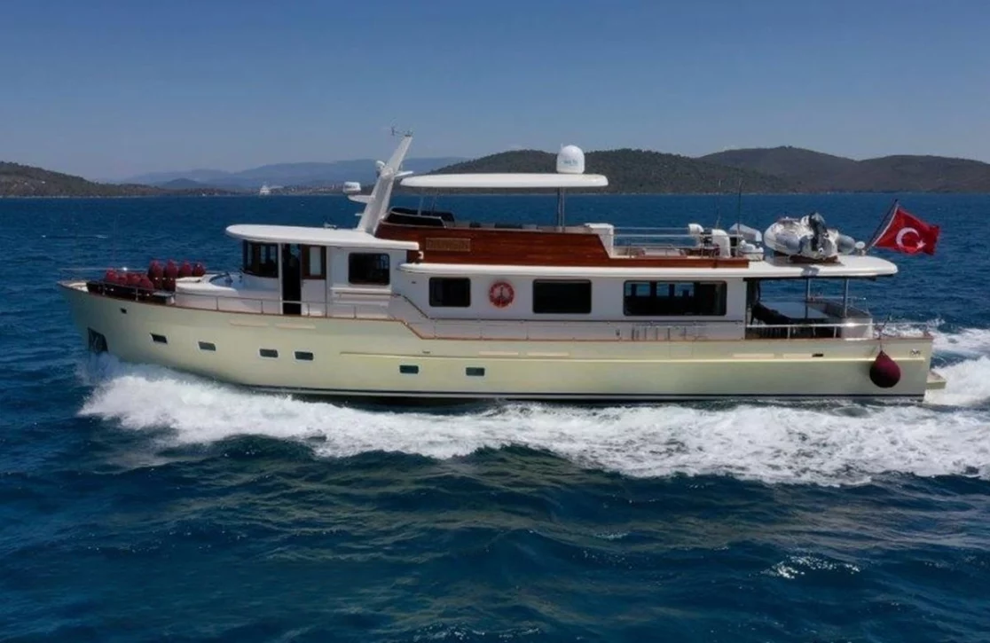 An image of Dilnisin yacht