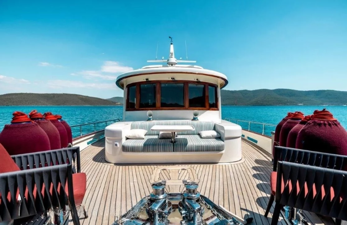 An image of Dilnisin yacht
