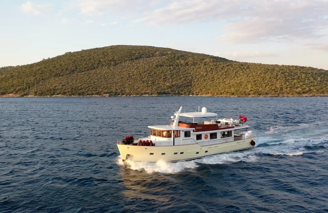 An image of Dilnisin yacht