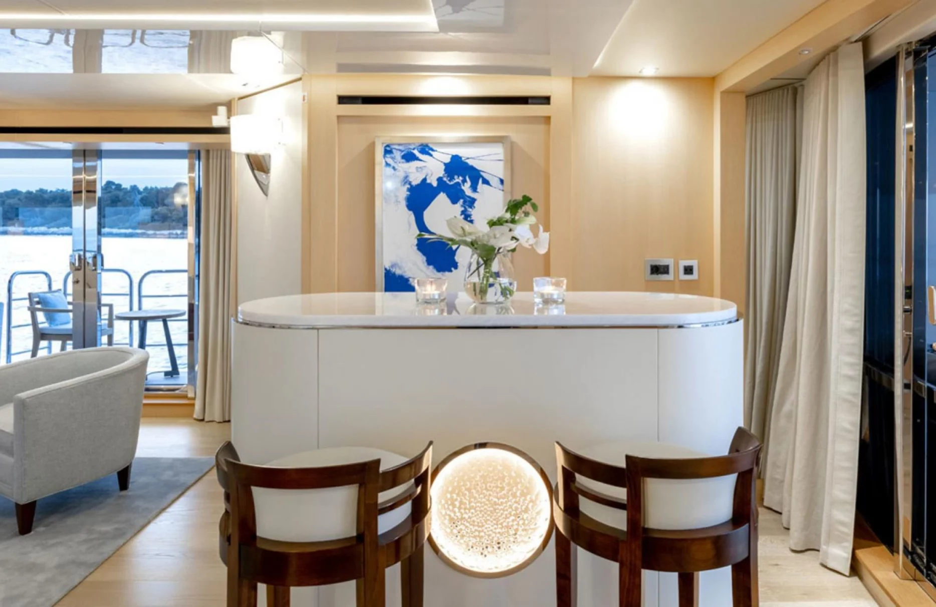 A preview of interior Bar or dance club