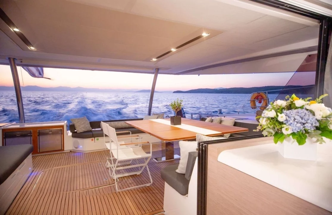 An image of Dolly yacht