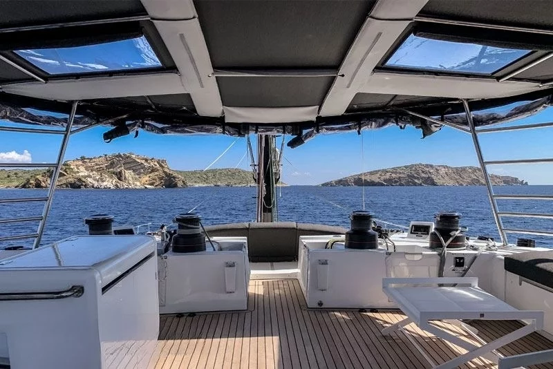 An image of Duolife yacht