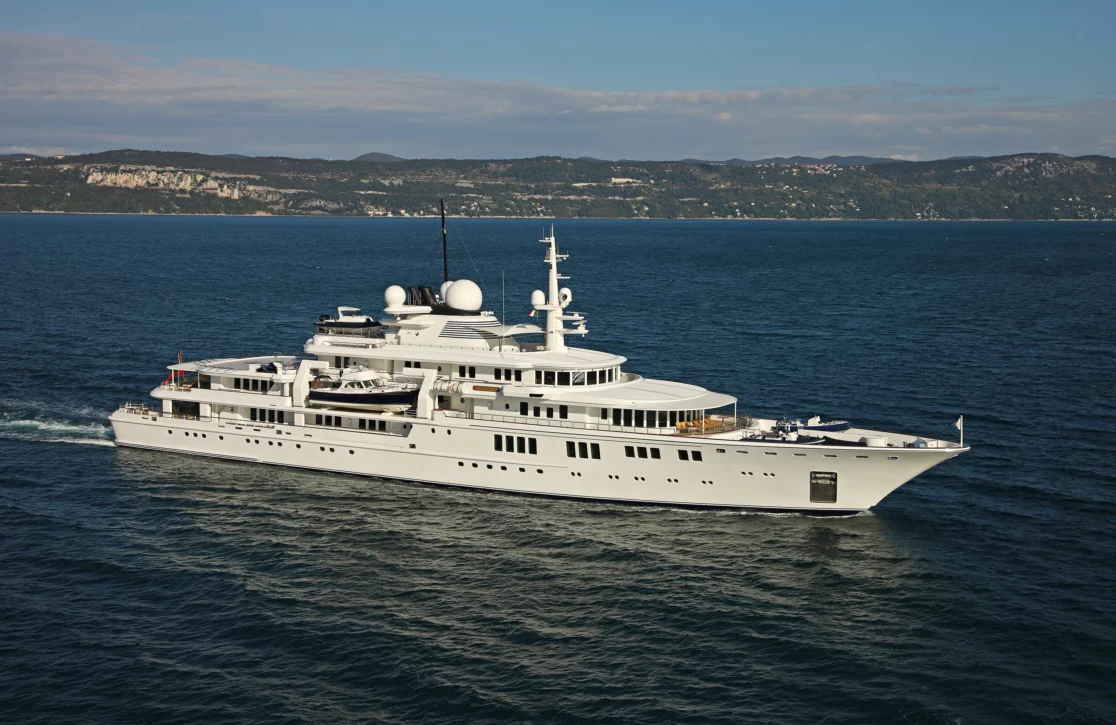 An image of Tatoosh yacht