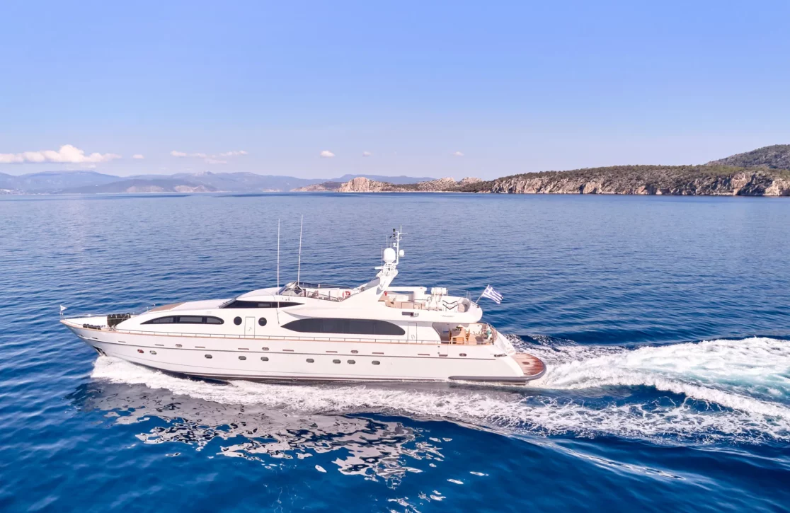 An image of Helios yacht