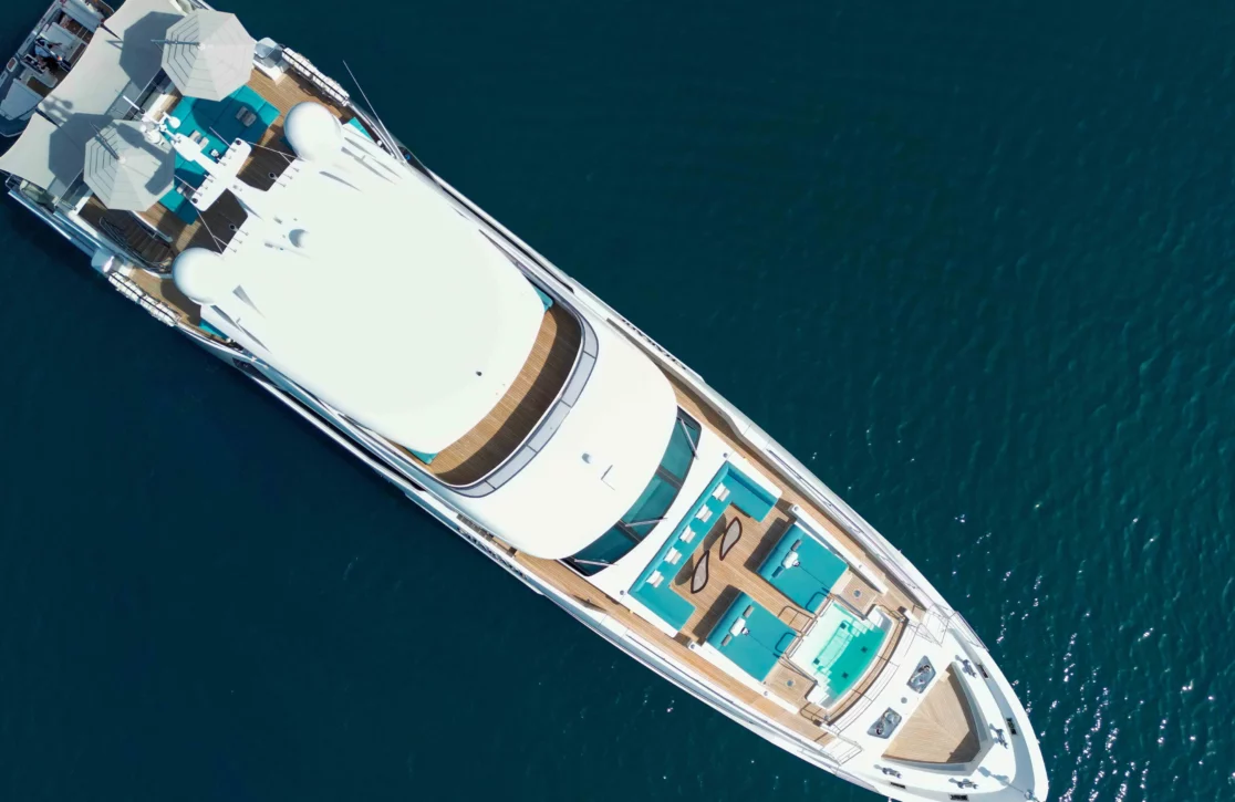 An image of Charade yacht