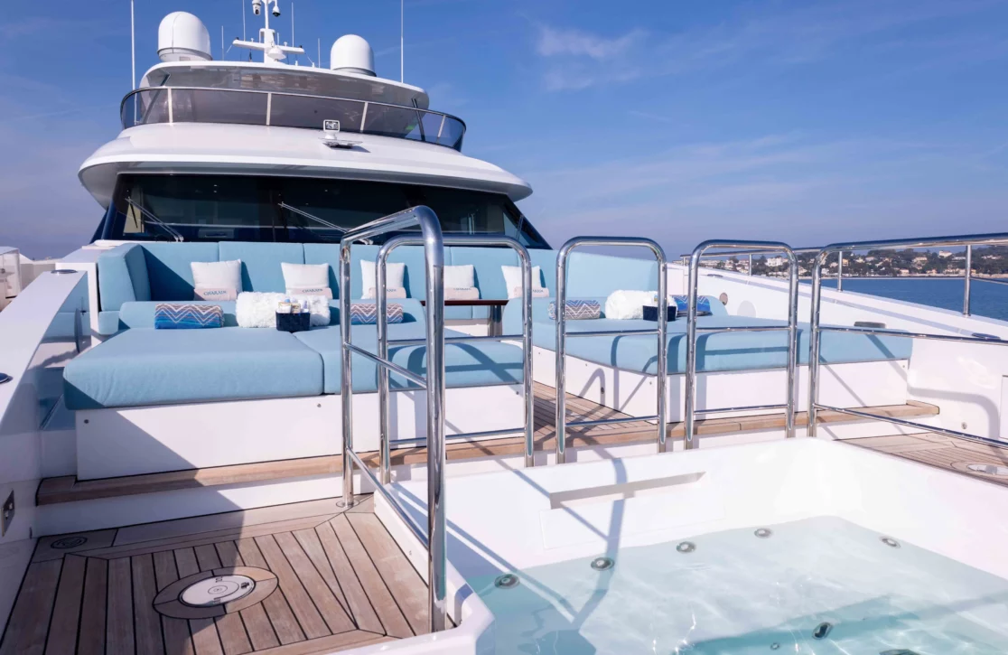 An image of Charade yacht