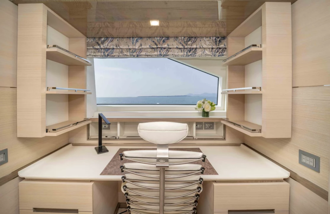 An image of Charade yacht