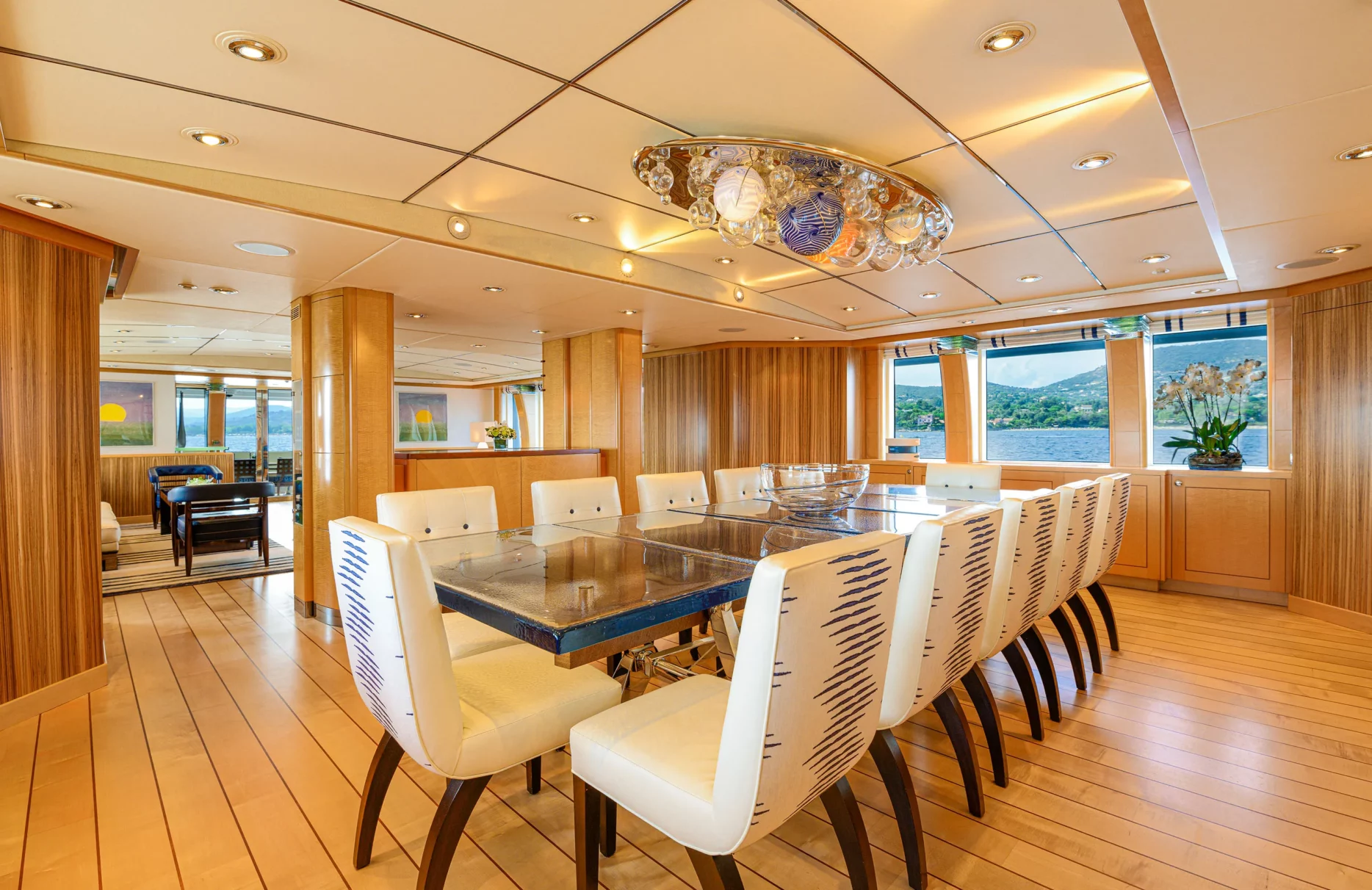 A preview of interior Dining