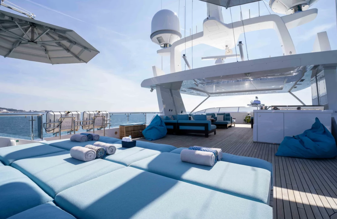 An image of Charade yacht