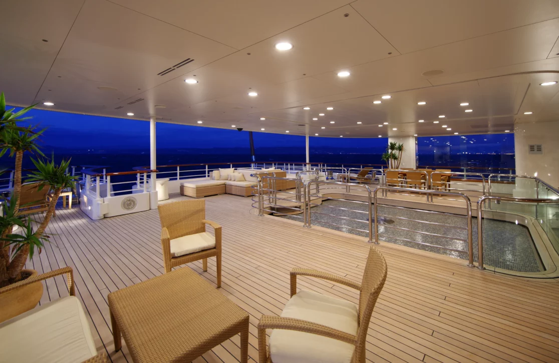 An image of Tatoosh yacht