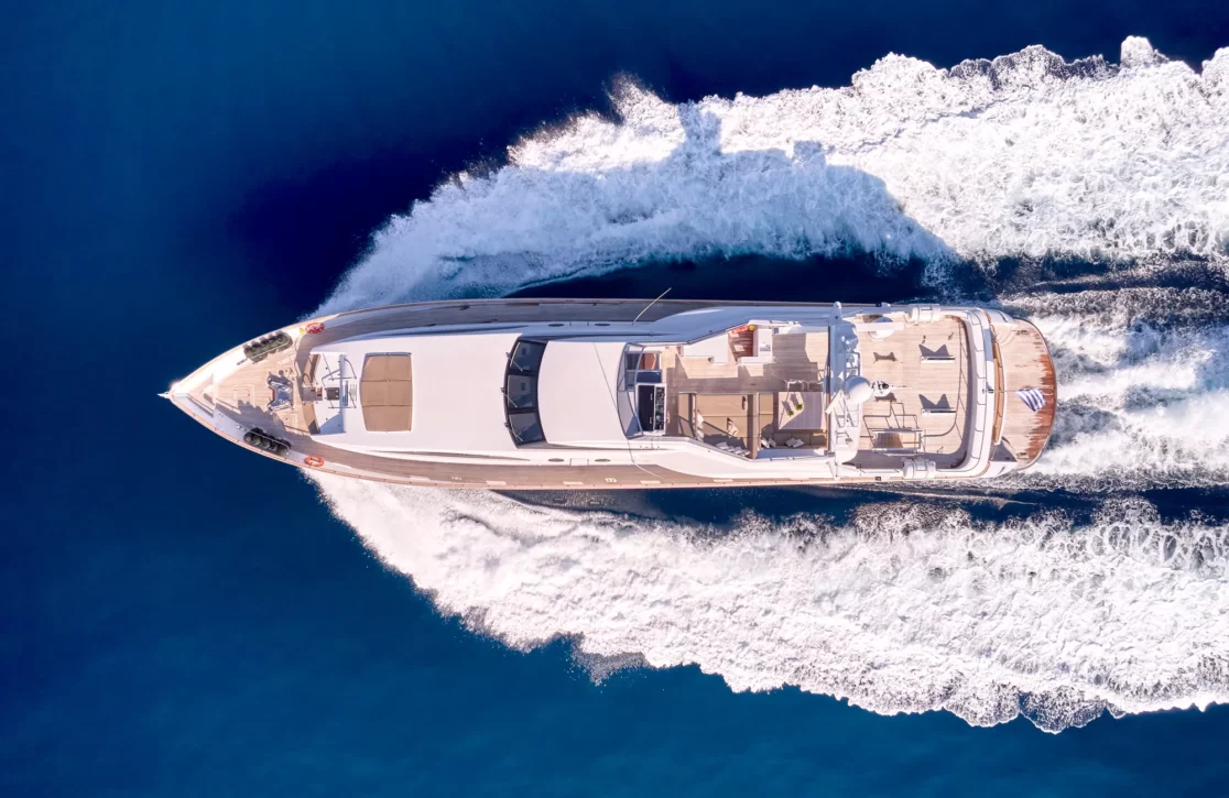 An image of Helios yacht