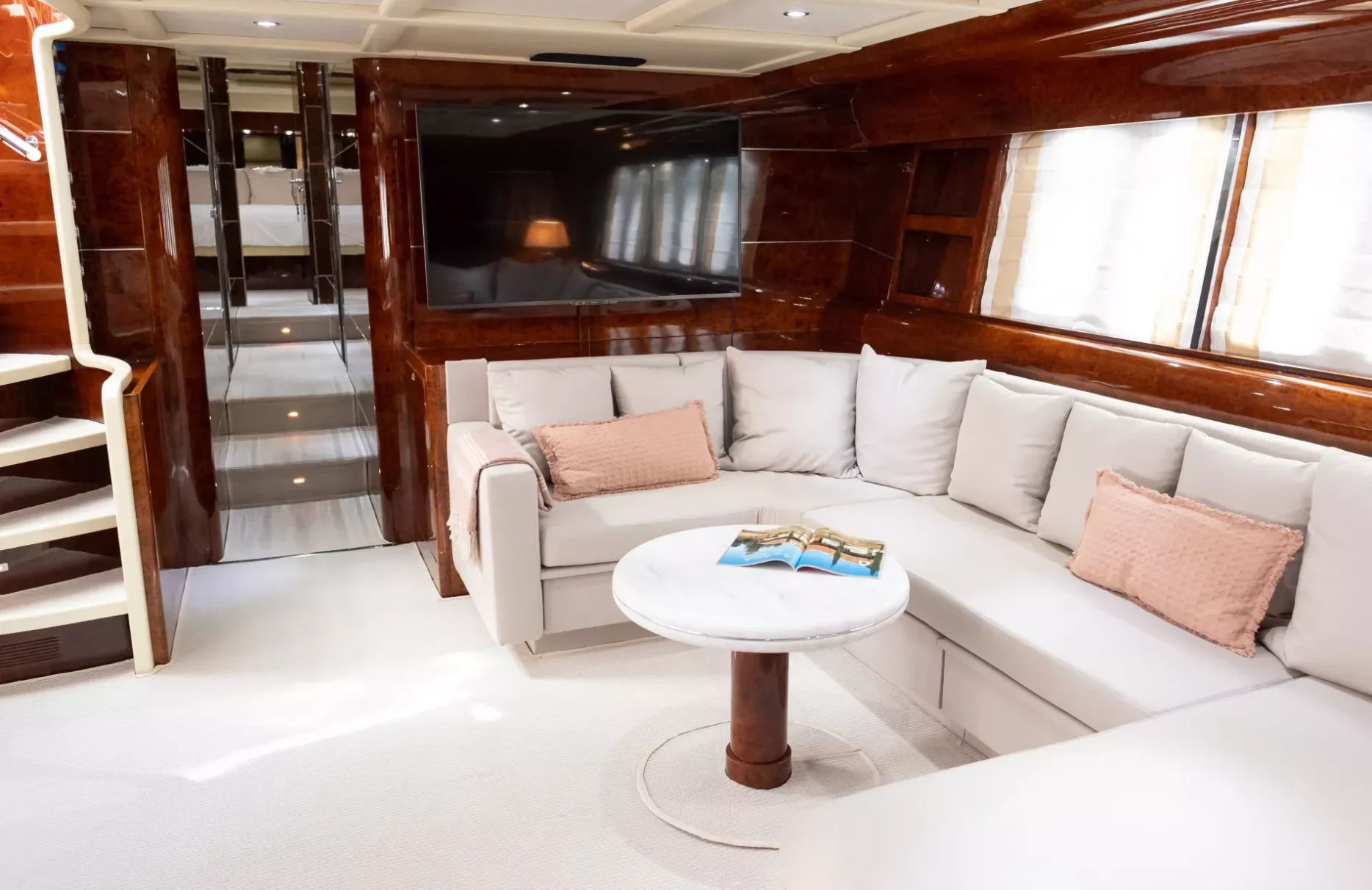 A preview of interior Living area