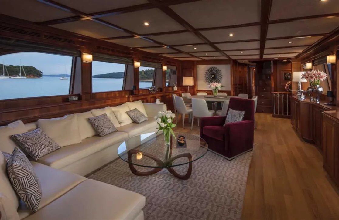 An image of Ena yacht