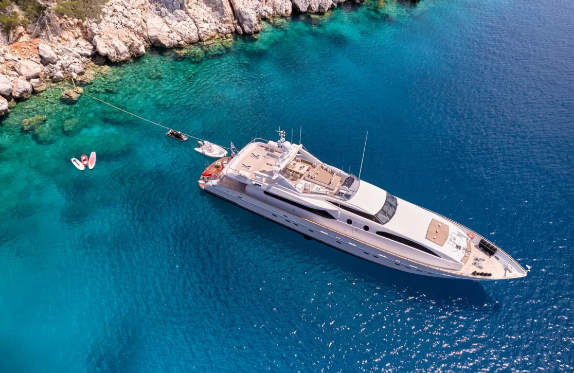 An image of Helios yacht
