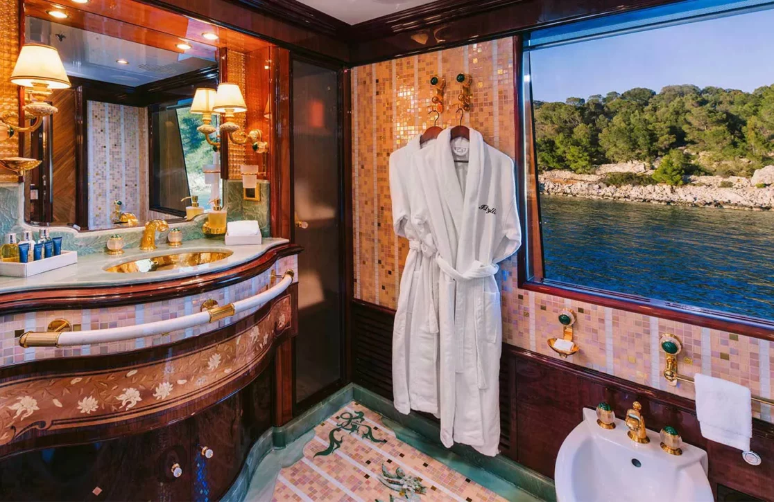 An image of Idyllic yacht
