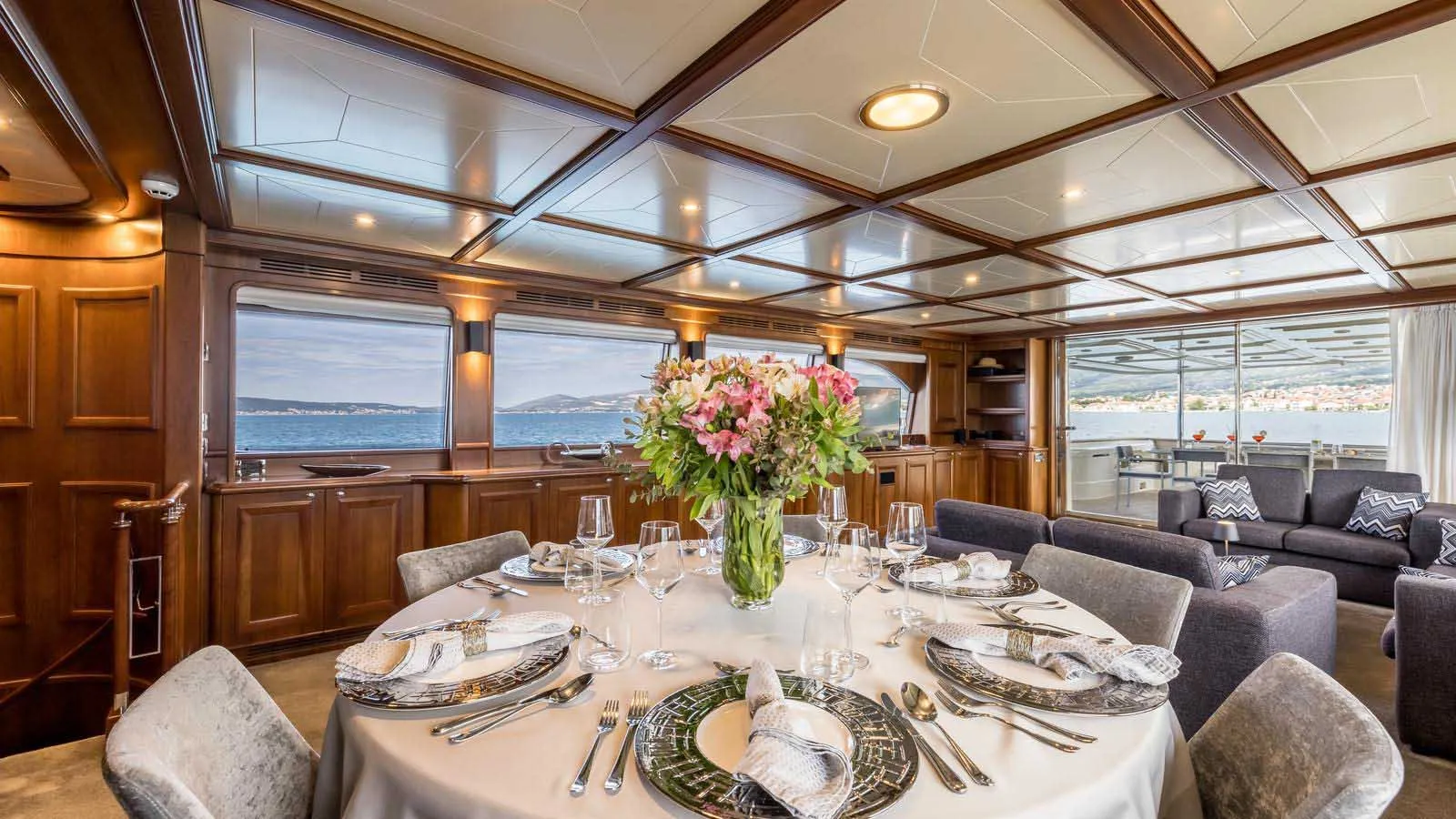 A preview of interior Dining