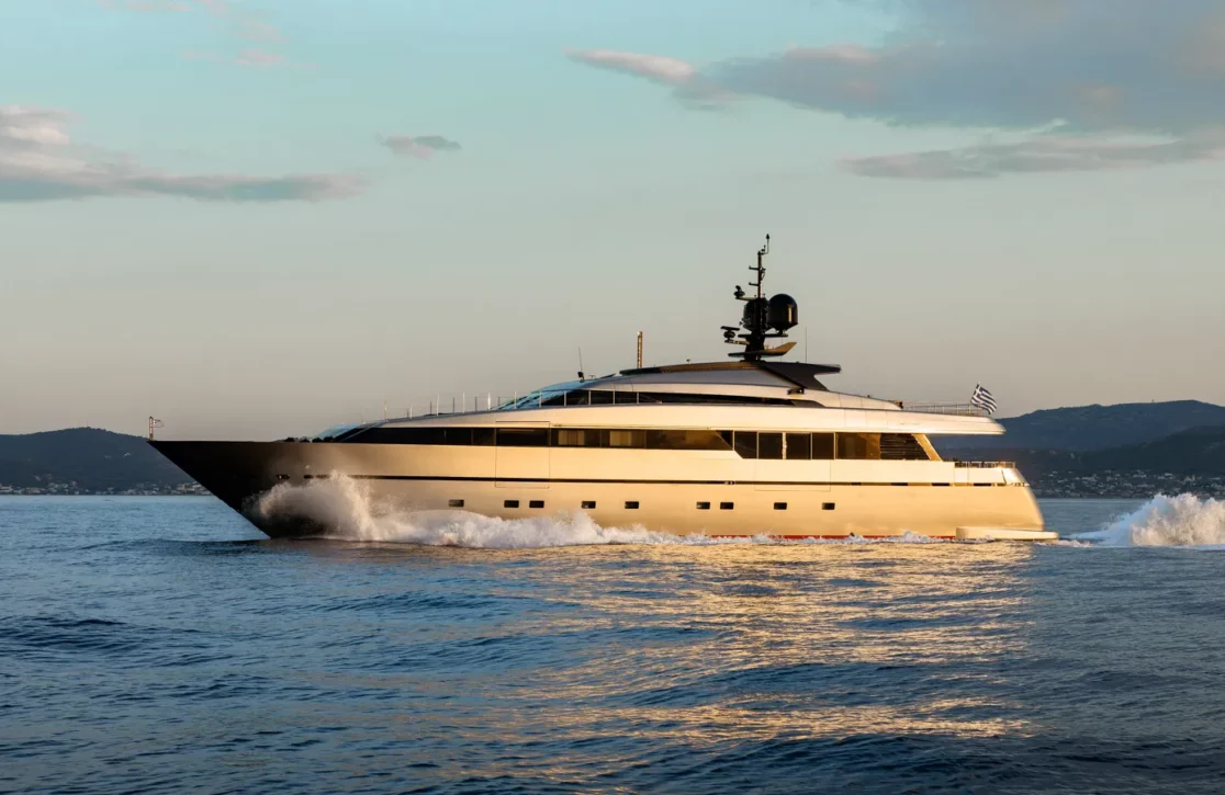 An image of Dinaia yacht