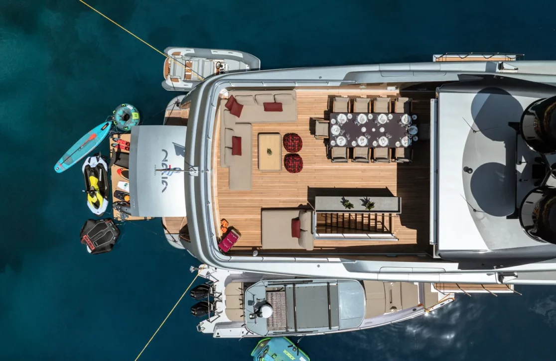 An image of Dinaia yacht