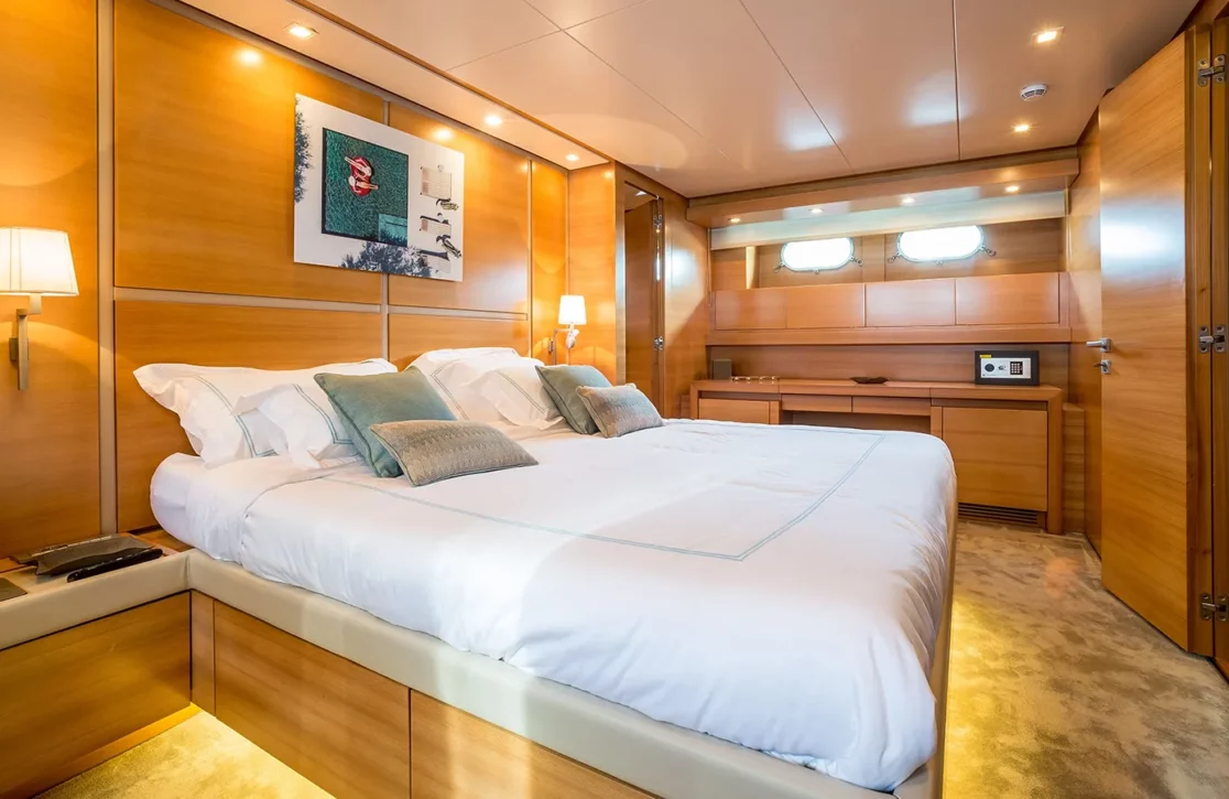 An image of Pertula yacht