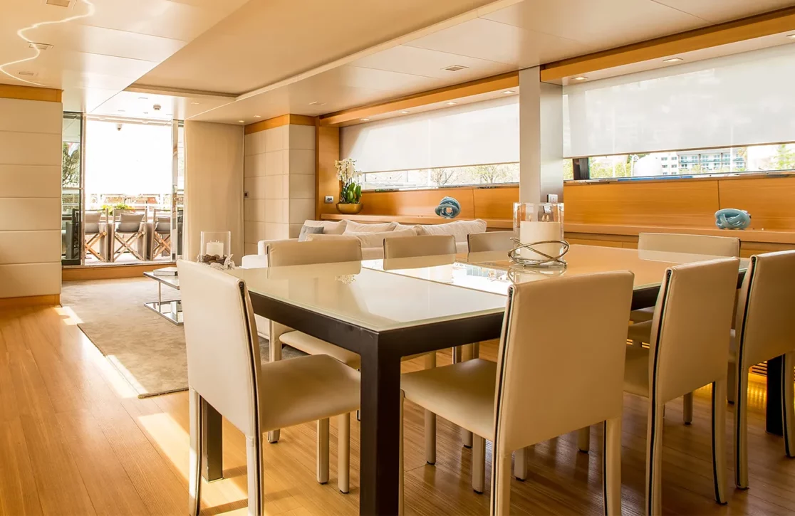 An image of Pertula yacht