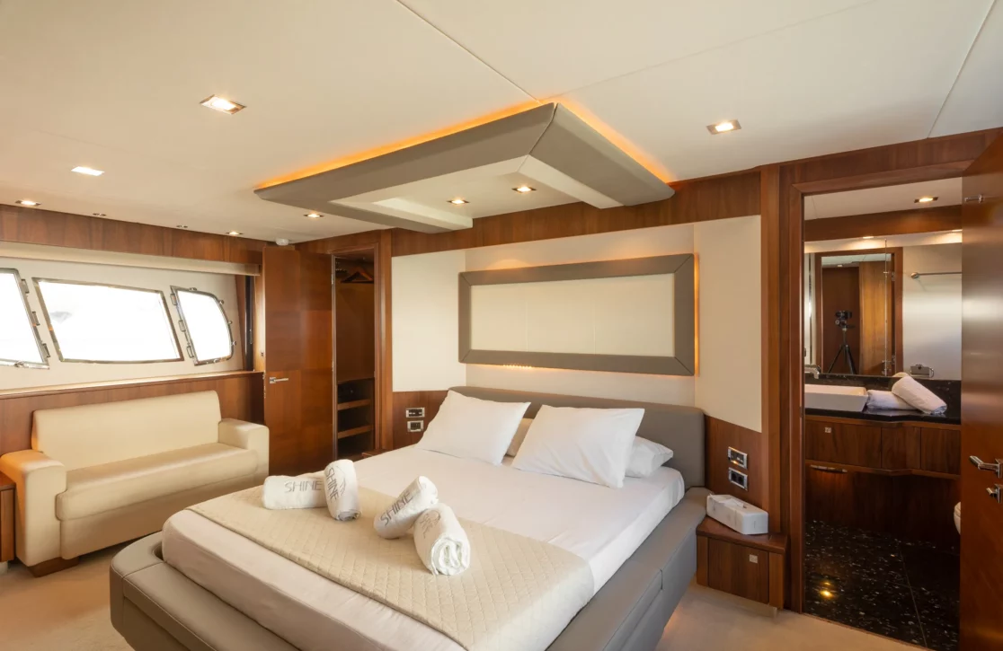 An image of Shine yacht