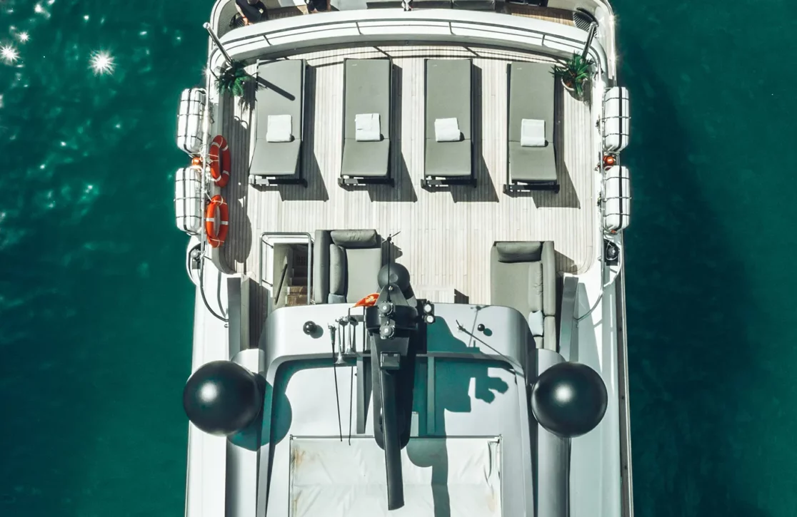 An image of Pertula yacht