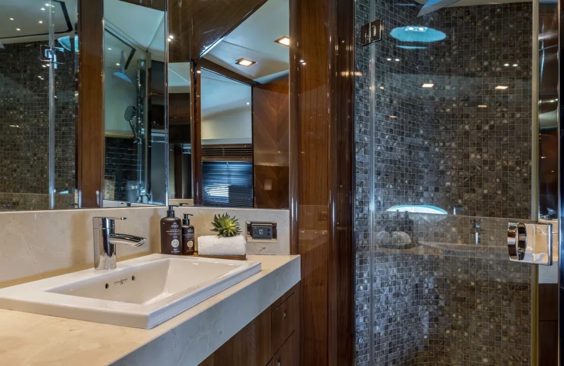 An image of Experience yacht